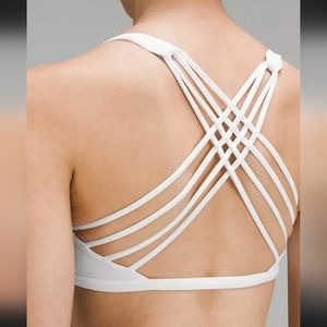 lululemon Yoga Free To Be Bra size 10